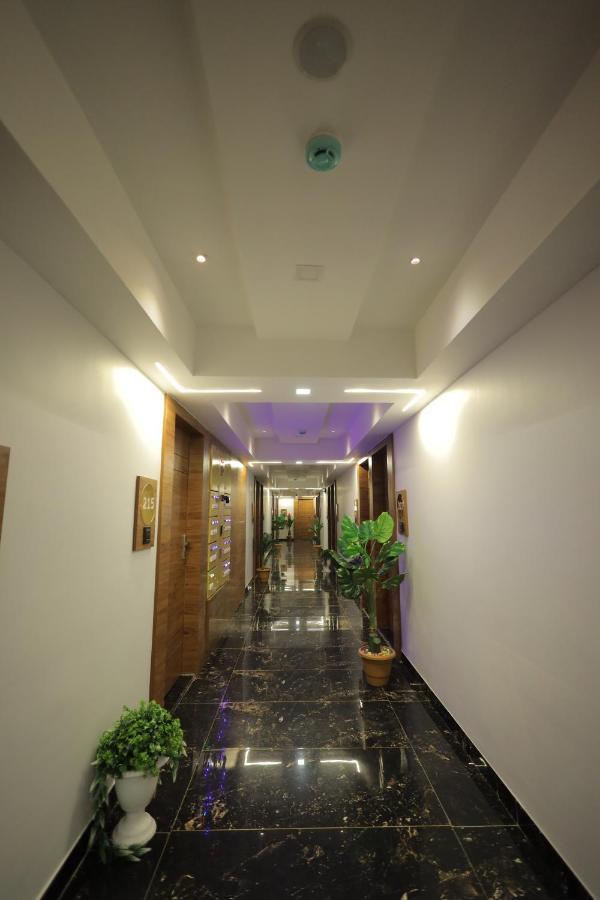 Hotel Rk Fortune Ahmedabad Esterno foto