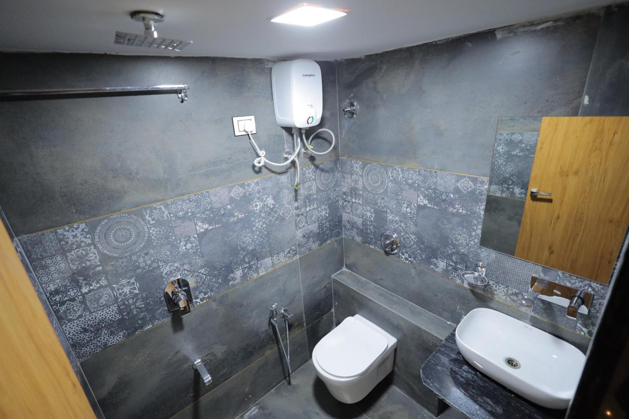 Hotel Rk Fortune Ahmedabad Esterno foto