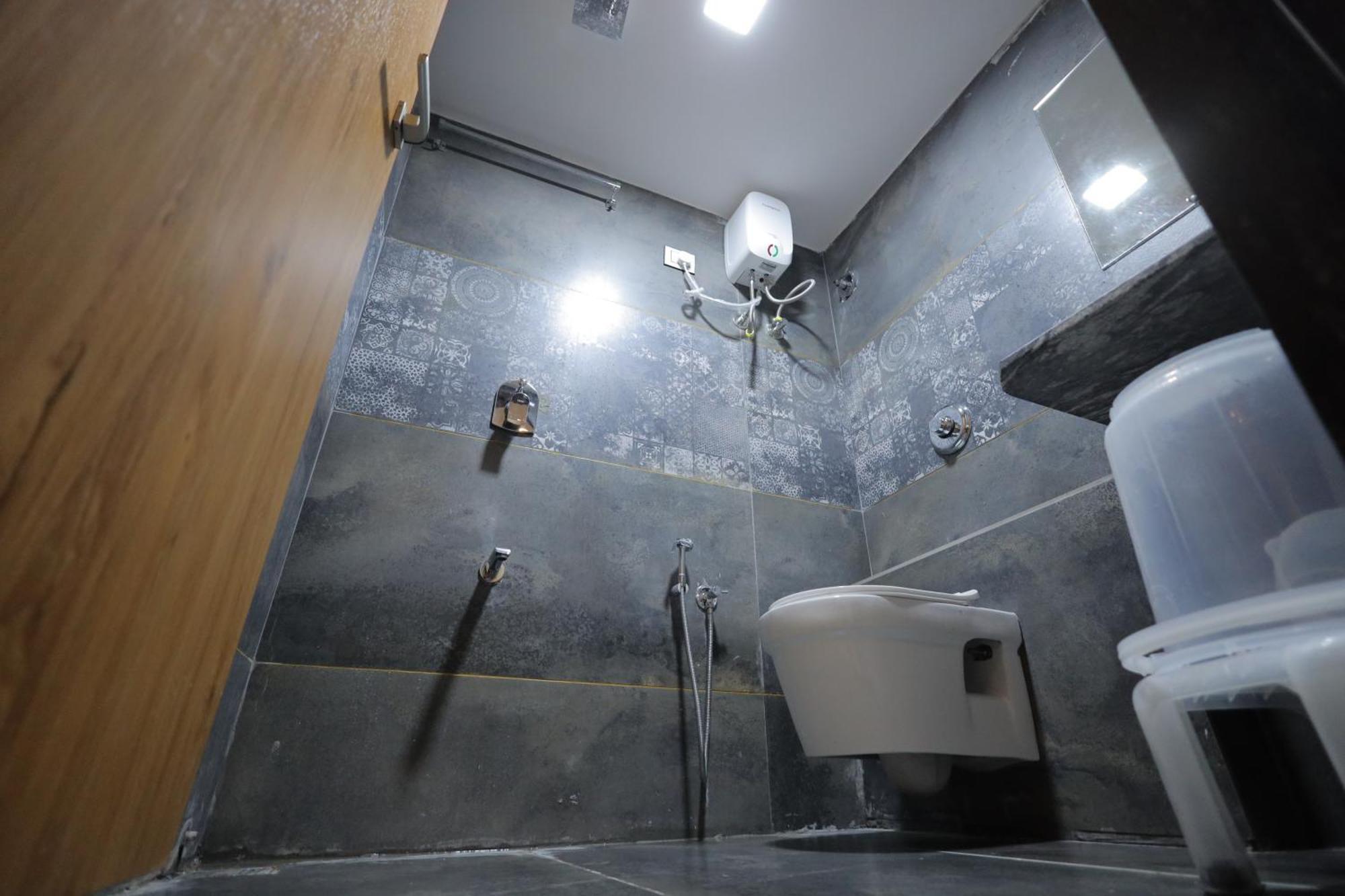 Hotel Rk Fortune Ahmedabad Esterno foto